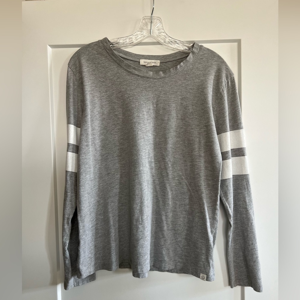 Treasure & Bond long sleeve t-shirt with white stripes on the sleeve, size M.
